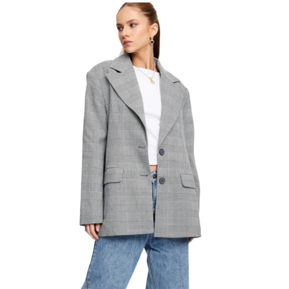 NWOT Lioness Evanescence Blazer in Grey Check